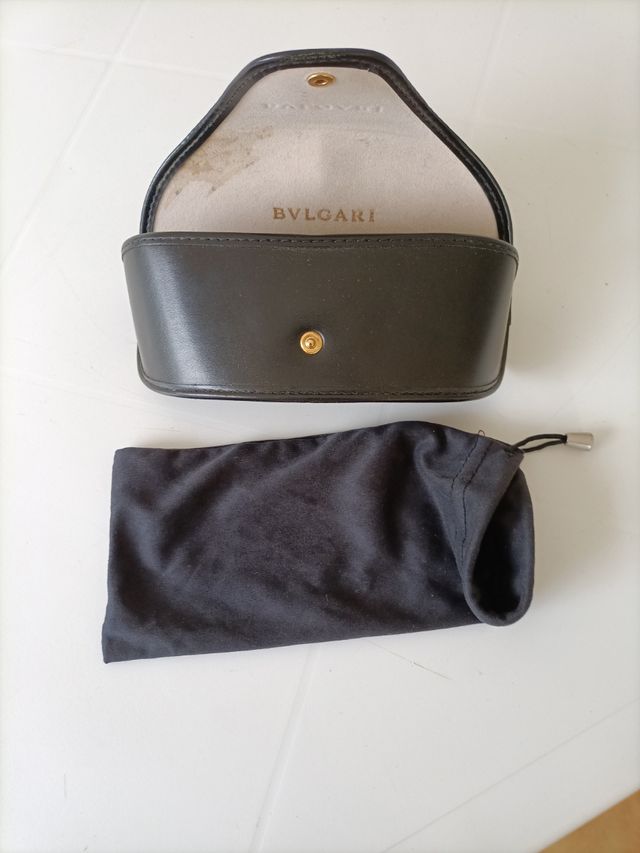 Estuche y funda Bvlgari