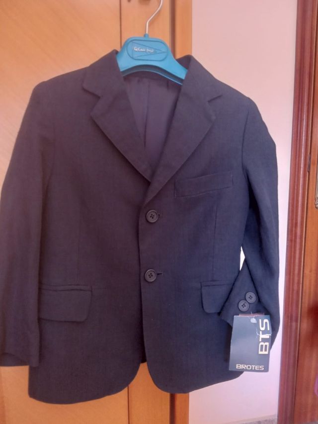 Chaqueta nueva vestir T4