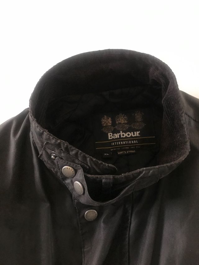 Barbour International negro L encerada