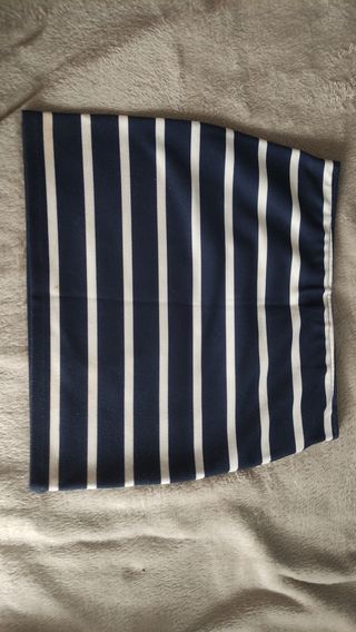 falda ajustada bershka