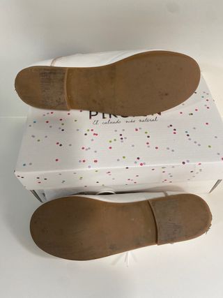 Zapato niña de vestir nuevo 