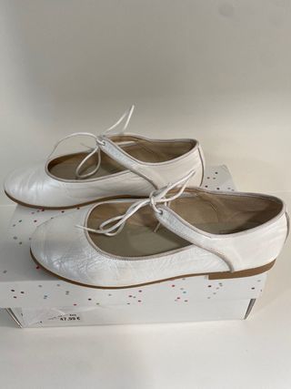 Zapato niña de vestir nuevo 