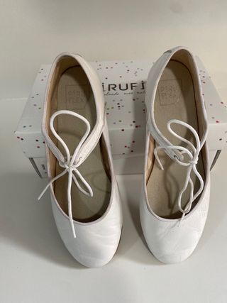 Zapato niña de vestir nuevo 