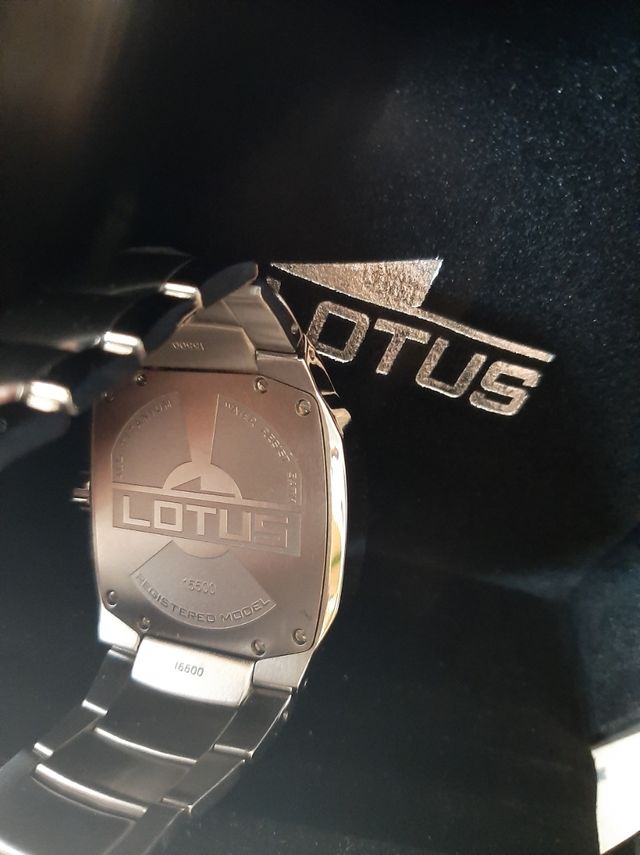 RELOJ LOTUS titanio