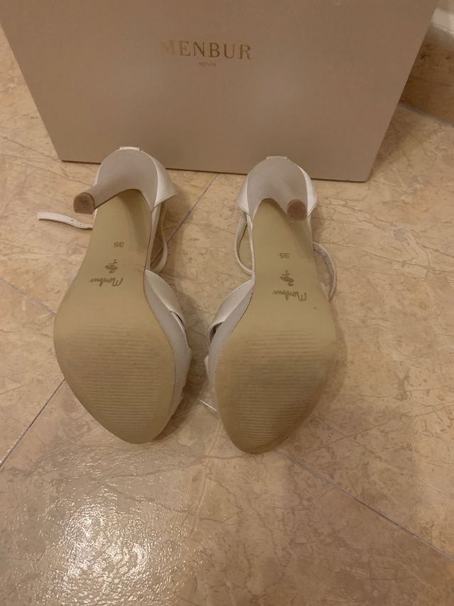 Zapatos de novia