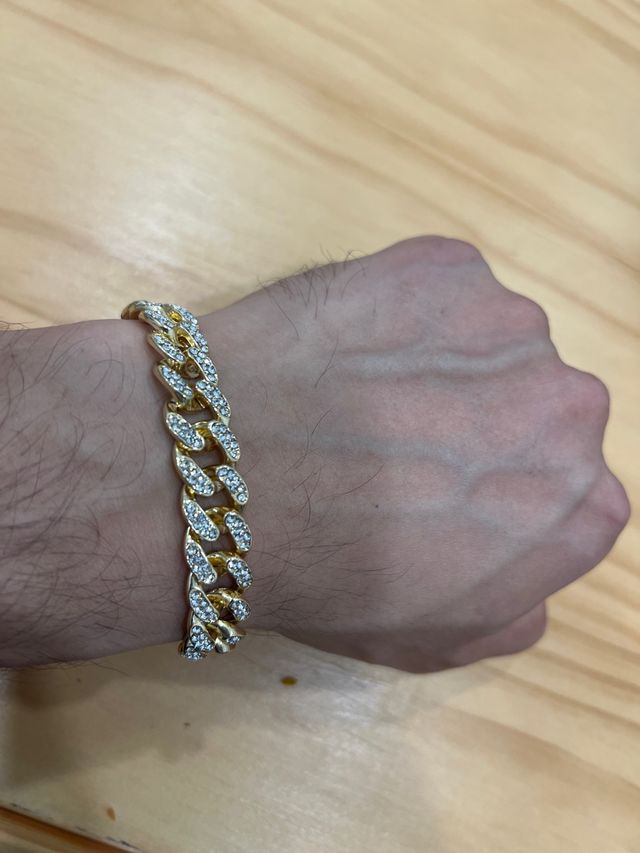 Pulsera de piedras brillante 