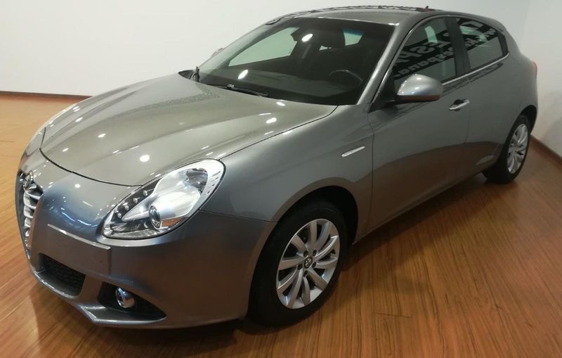 Alfa Romeo Giulietta 2016 - foto 1