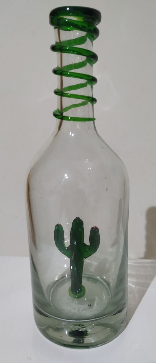 Licorera mexicana. Nueva.