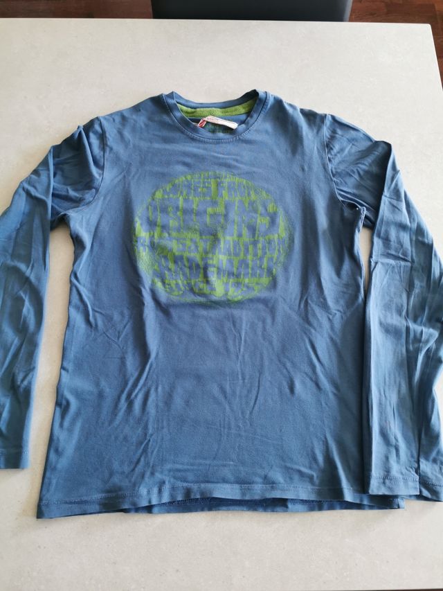 camiseta Chevignon original manga larga