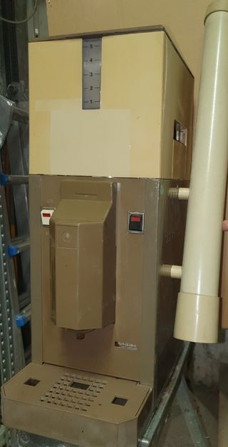 VENDO MACCHINA CAFFÈ FAEMA