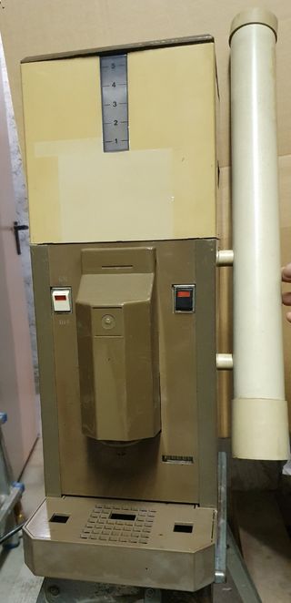 VENDO MACCHINA CAFFÈ FAEMA