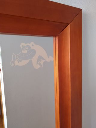 Espejo de pie color cerezo