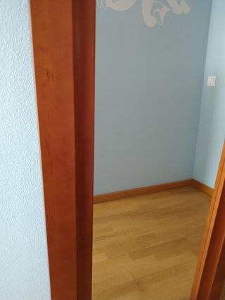 Espejo de pie color cerezo