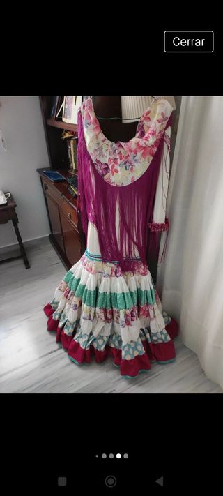 traje flamenca con mantoncillo