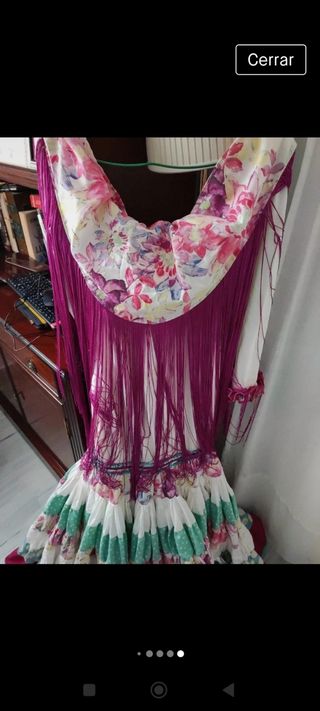 traje flamenca con mantoncillo