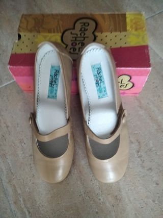 Zapatos marca Rachel shoes