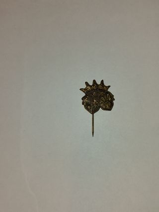 Tres pins