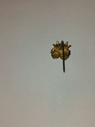 Tres pins