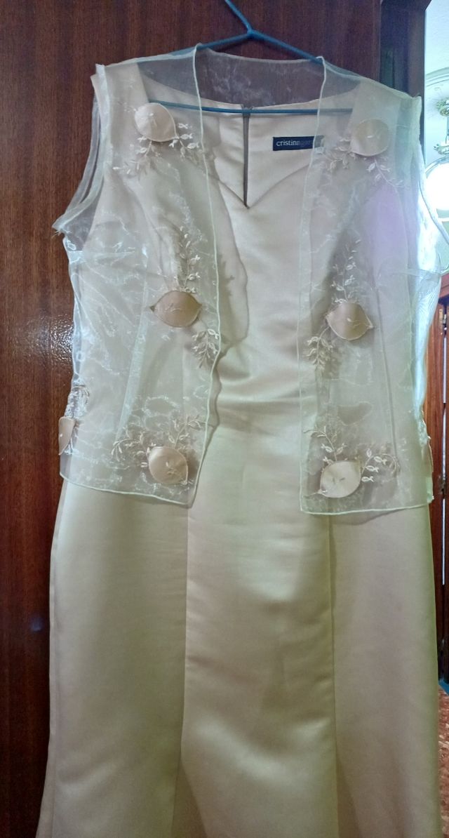 vestido mujer ceremonia  talla 44 color champan