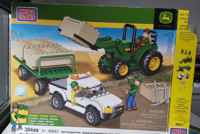 Set de construcción John Deere de Mega Bloks.