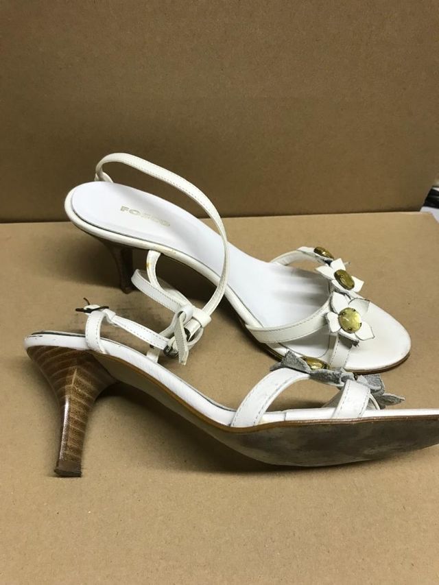 Sandalias blancas