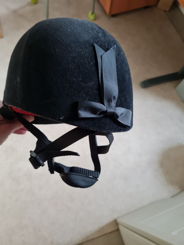 Casco equitación Premier. talla adulto 58  7 1/8