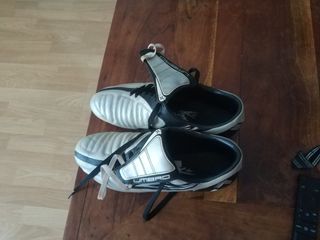 botas y espinilleras