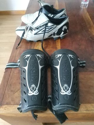botas y espinilleras