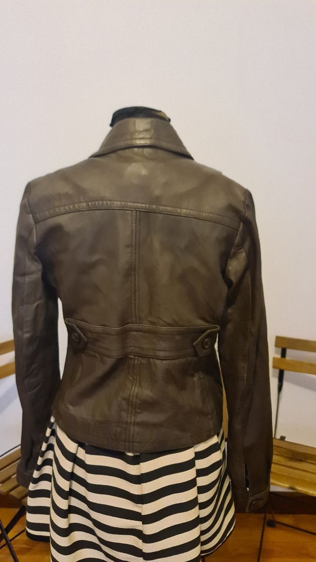 cazadora piel marrón