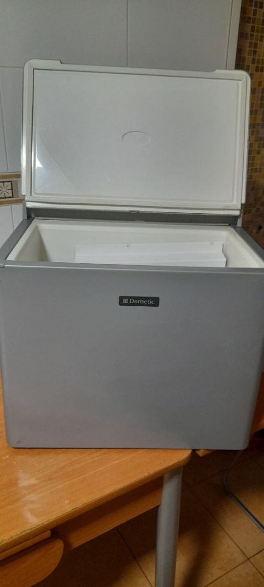 nevera para camión 24V