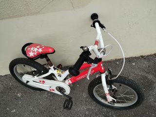 Bicicleta niño / niña de 16 pulgadas (3 - 5 años)