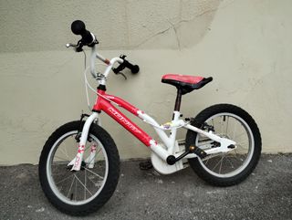 Bicicleta niño / niña de 16 pulgadas (3 - 5 años)