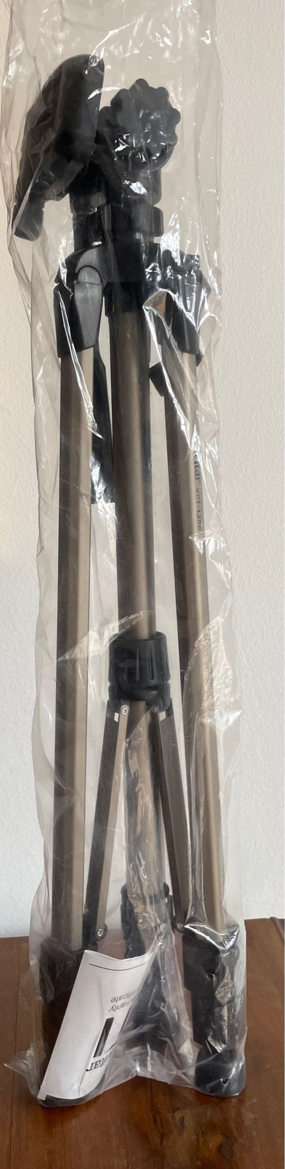 Treppiede Vivitar VTP-1200-w