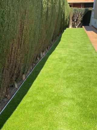 Instalador de césped artificial 