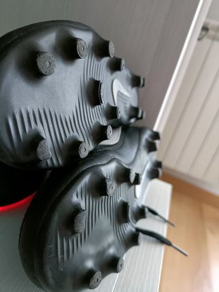 Botas futbol tacos Nike 35,5