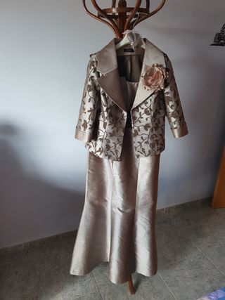 Conjunto madrina talla 44