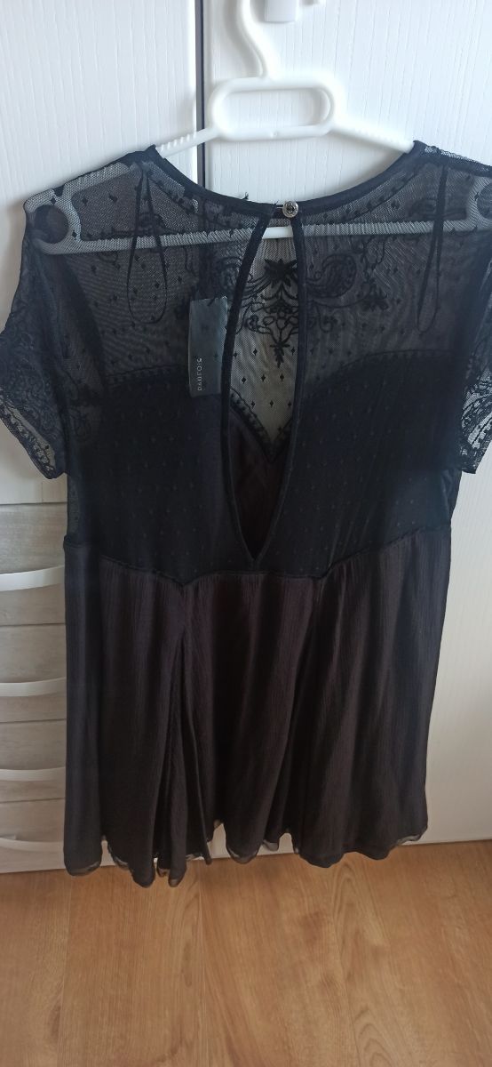 Vestido encaje negro