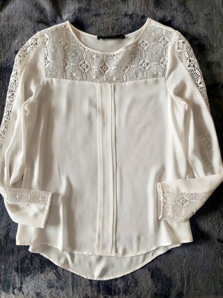blusa zara encaje