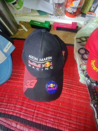 LENCERÍA, VISERAS, CAMISETAS,ETC