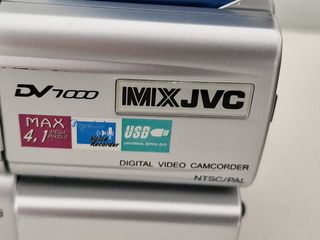 Camara JVC DV 1000