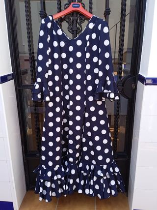 Vestido de flamenca lunares