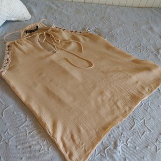 Top - "ZARA"
