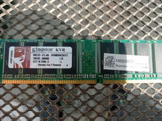 Memorias RAM Kingston 512 megas y 1 giga