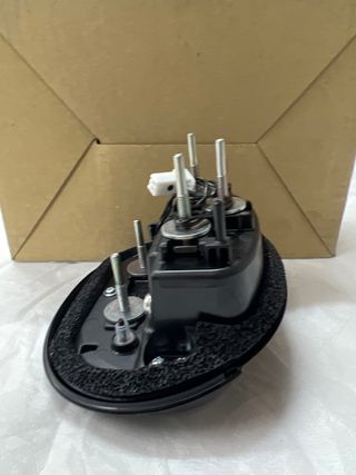 BDMT-51-730J Mazda 3 pulsador maletero