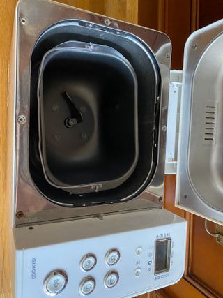 Maquina Panificadora Kenwood seminueva