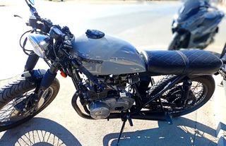 Cafe racer Kawasaki kz 400