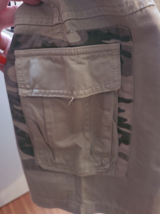 Falda militar