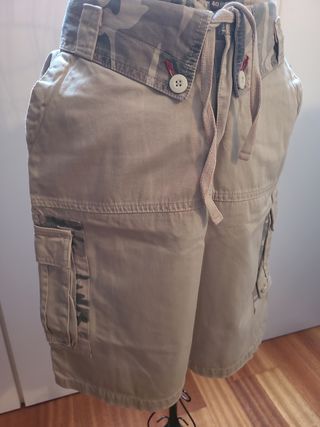 Falda militar