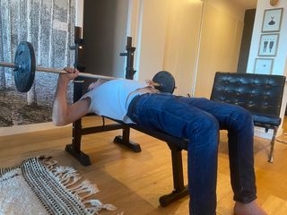 Banco de musculación+barra de musculación+2Pesas