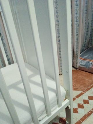 Cuna // precio negociable